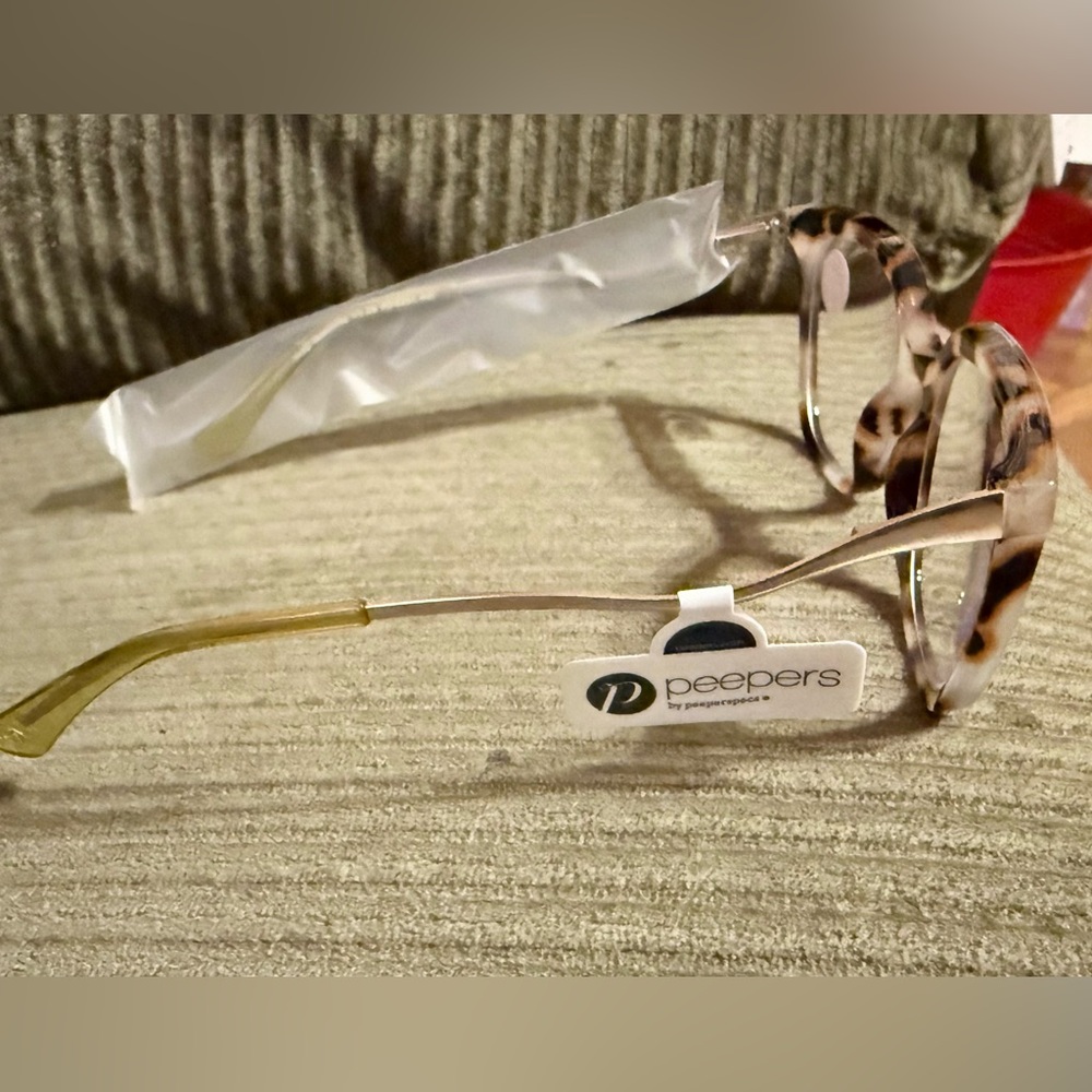 Peepers Brown Tortoise Blue Light Reading Glasses +1.25 (Blue Light) - Picture 3 of 8